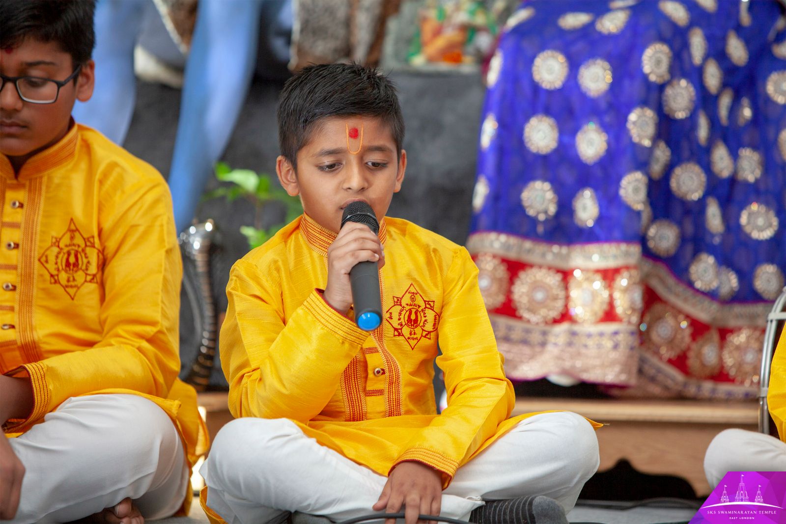 ©1987-2017 SKS Swaminarayan Temple East London